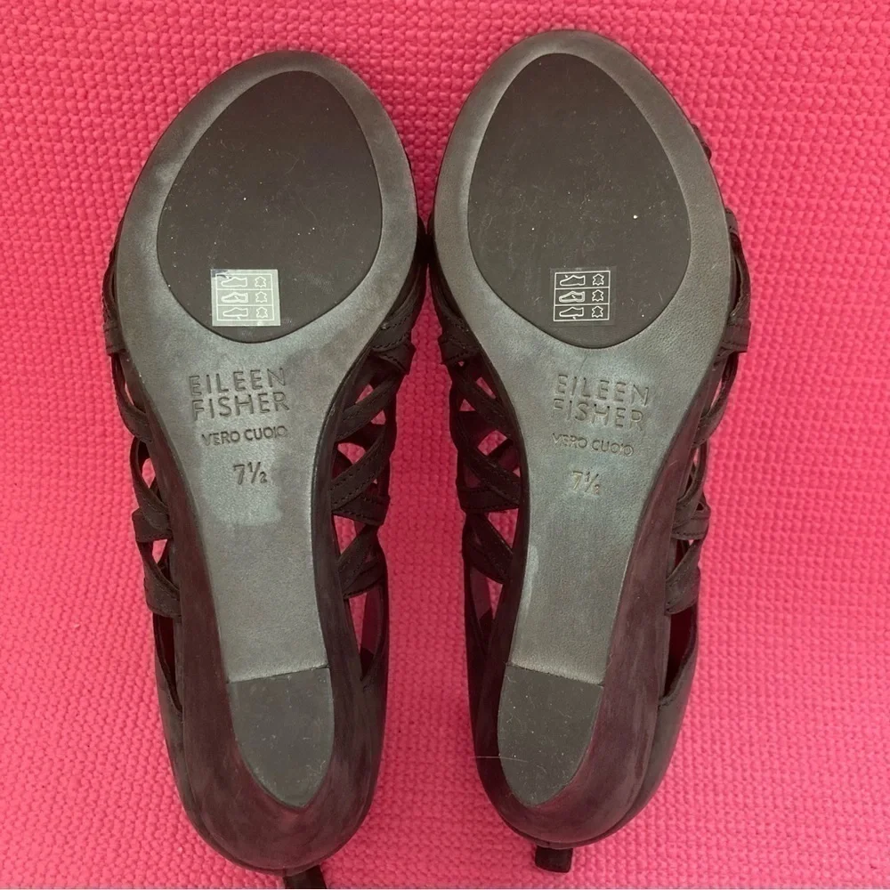 Eileen Fisher Wedge  Women's Sz 7.5 Caged Lattice Back Zip Black Leather